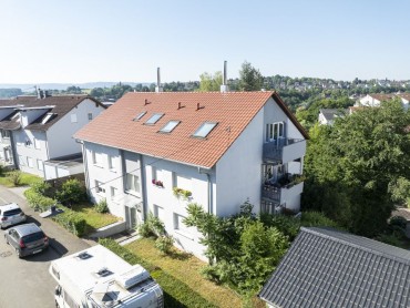 FRISCH MODERNISIERT - SOFORT EINZIEHEN 2,5-Zimmer-Wohnung mit Gemeinschaftsgarten